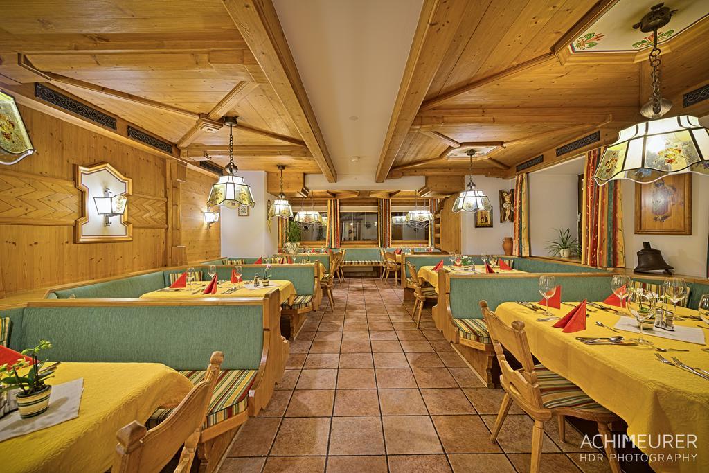 Landhotel Kirchenwirt Unken Exterior foto