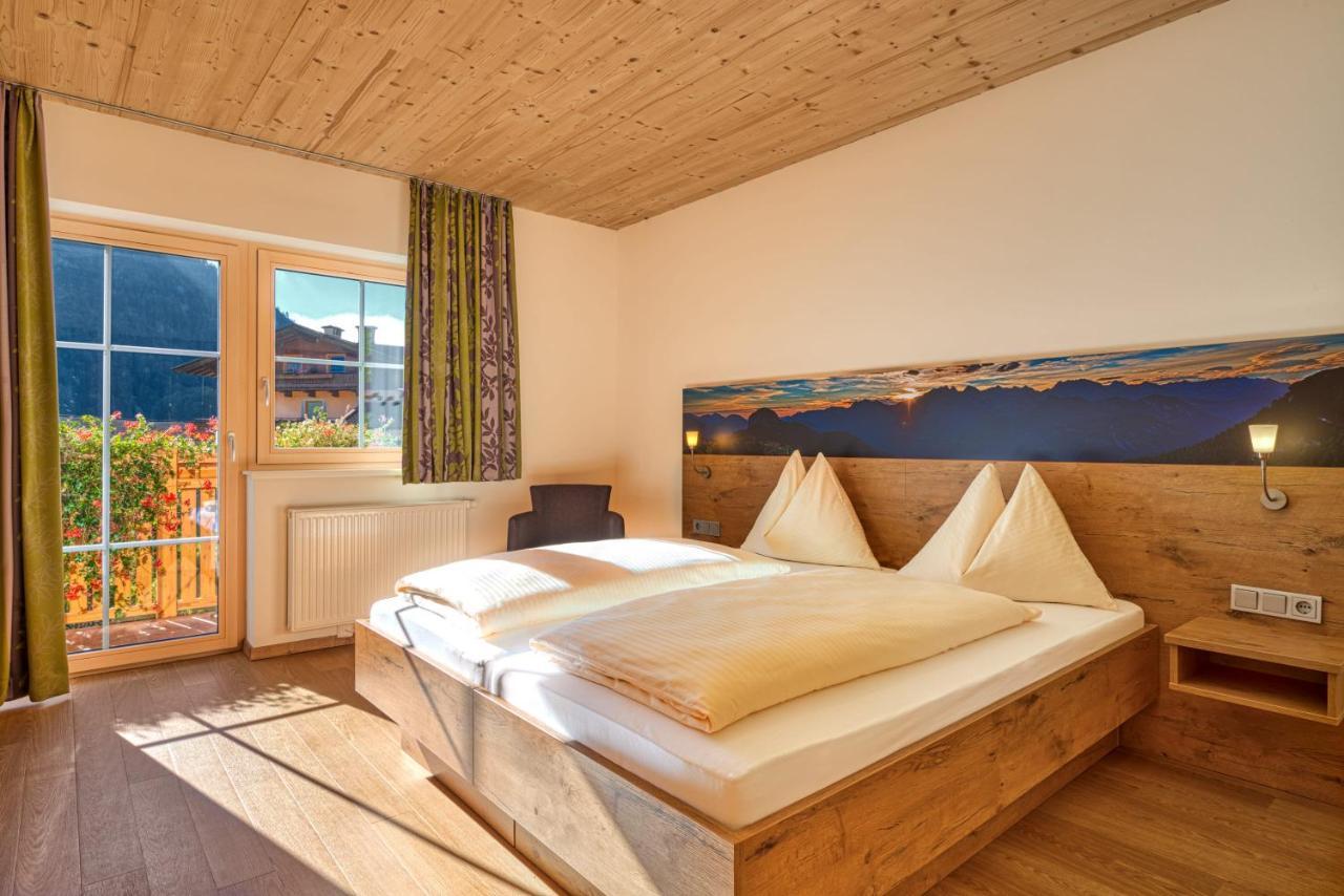 Landhotel Kirchenwirt Unken Exterior foto